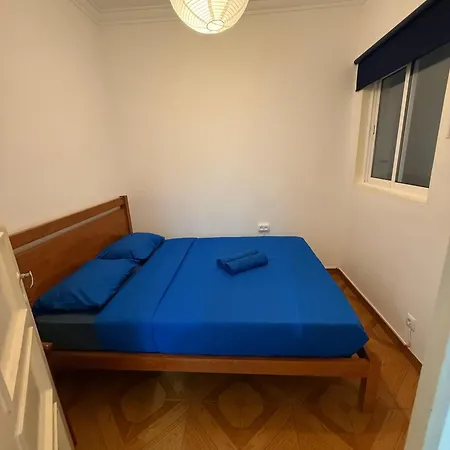 شقة 3 Bedrooms Close Airport *