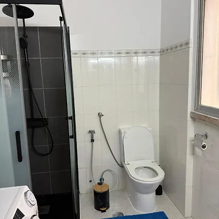 3 Bedrooms Close Airport Apartment *